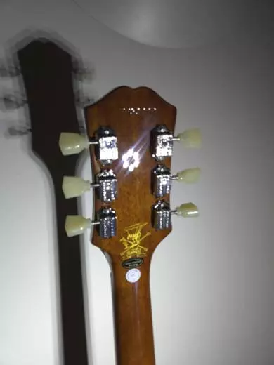 Epiphone - Slash LP Victoria Gold Top 2