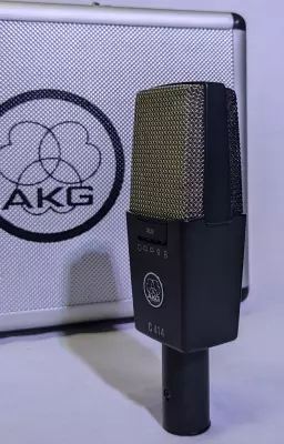 AKG - C414 XLS - 9 Pattern Large Diaphragm Condenser Mic 5