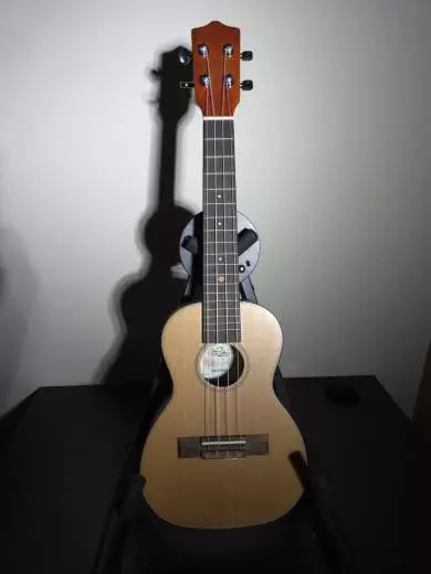 Leho - Concert Travel Ukulele