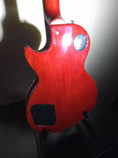 Gibson - Les Paul Classic Trans Cherry 2