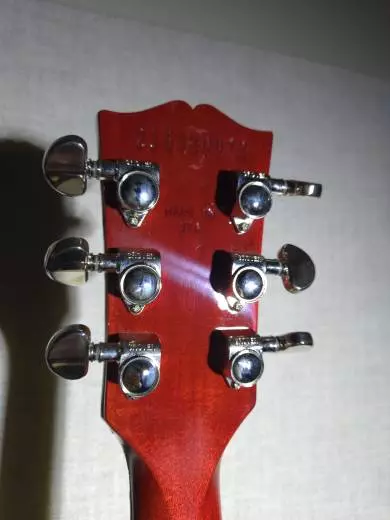 Gibson - Les Paul Classic Trans Cherry 2