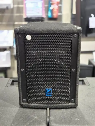 Yorkville Sound - Elite Series Powered Speaker - 10 inch Woofer- 325 Watts