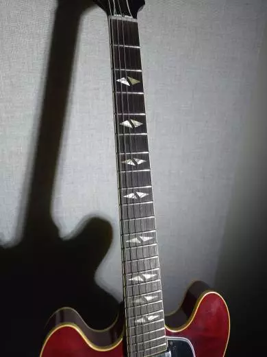 Gibson - 64 Trini Lopez VOS Cherry 2