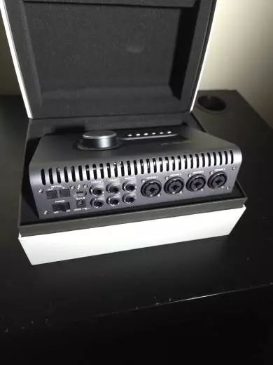 Universal Audio - Apollo X4 Desktop Heritage Edition 2