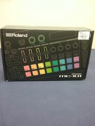 Roland - MC-101 Groovebox