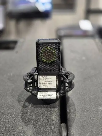 Lewitt - LCT 440 Pure Puristic 1'' Studio Condenser Microphone