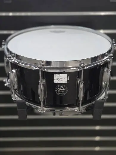 Gretsch - Renown 6.5x14 Snare Regular Lacquer