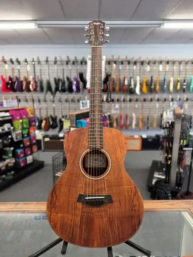 Taylor Guitars - GS MINI-E KOA