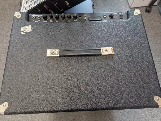 Ampeg BA-115HPT 2