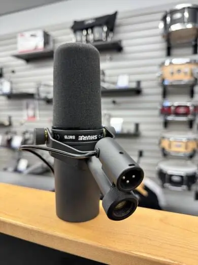 Shure SM7B 2