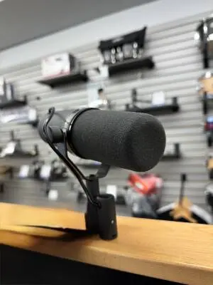 Shure SM7B 2