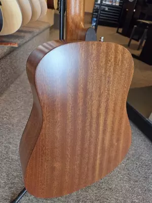 Godin Guitars - METROPOLIS COMPOSER ELEMENT 2