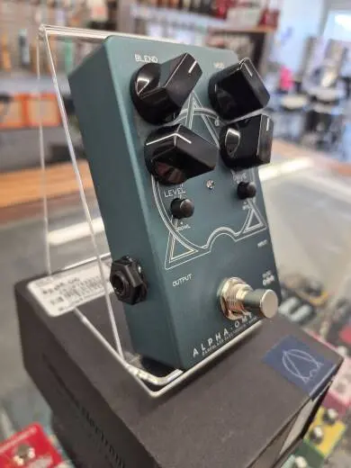 Darkglass - Alpha Omicron Overdrive Pedal 2