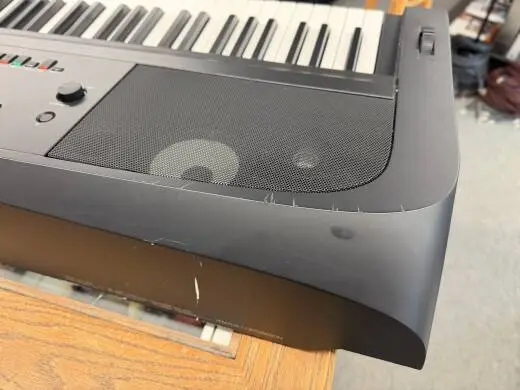 Yamaha - DGX670 B 2