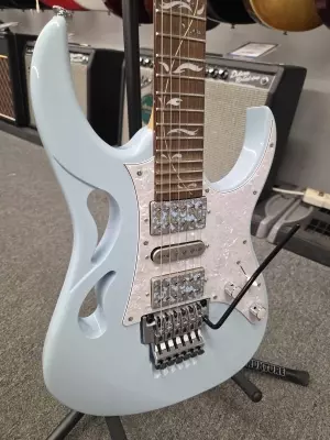 Ibanez - STEVE VAI PIA BLUE POWDER W/CS 2