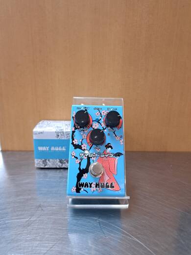 Way Huge Electronics - Geisha Drive Blue