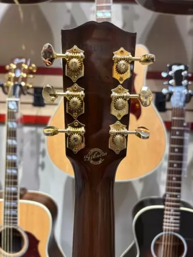 Gibson - AJ AMBER BURST CUSTOM AMULET 8