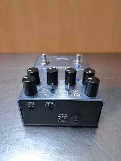 Fender - Tre-Verb 2
