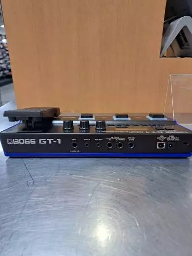 BOSS - GT-1 2