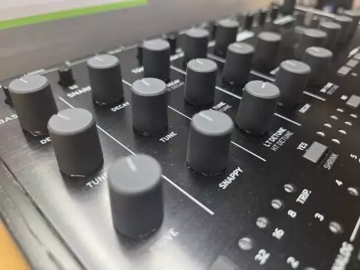 Korg - DRUMLOGUE 2