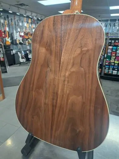 Gibson - J-45 Studio Walnut Left Hand 2