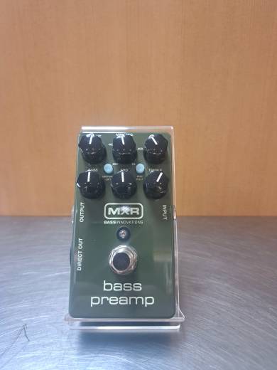 ベース MXR M81 BASS PREAMP MXR M81 Bass Preamp Bass Preamp | RedOne Music Canada