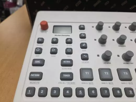 Elektron - MODEL:SAMPLES 2