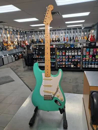 Fender - Vintera 50's Strat Sea Foam Green
