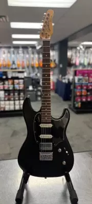 Godin Guitars - G48410