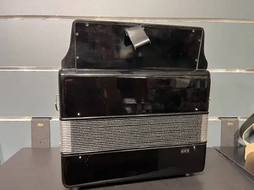 Carlton - HC3112B GCF BLK 2