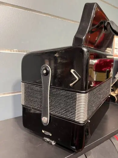 Carlton - HC3112B GCF BLK 2