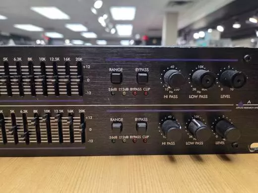 ART Pro Audio - EQ355 2