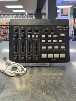 Roland - VRC-01