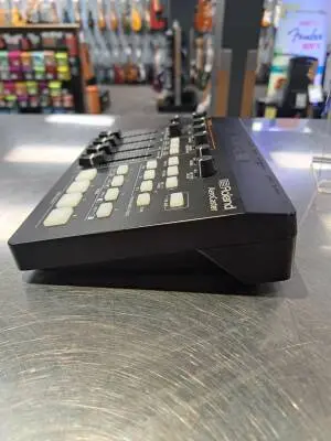 Roland - VRC-01 2