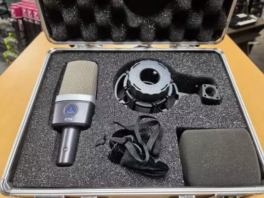 AKG - C214 AKG