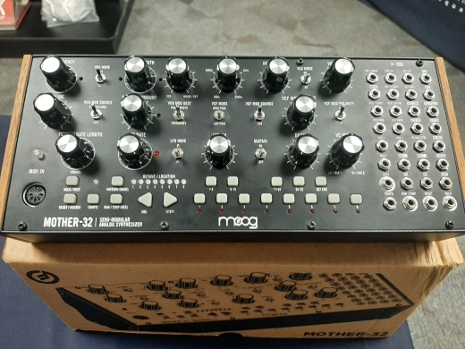 Moog - MOTHER-32