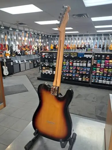 Fender - Mexican Standard Tele Brown Sunburst Left hand 2