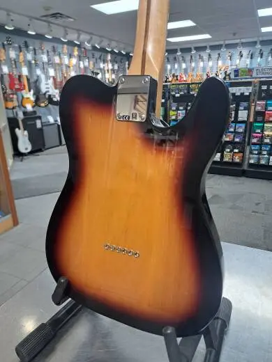 Fender - Mexican Standard Tele Brown Sunburst Left hand 2