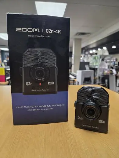 Zoom - Q2N-4K