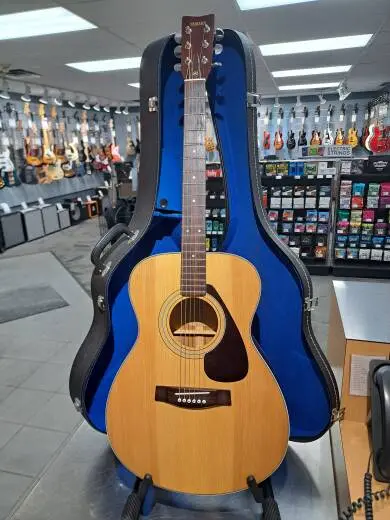 Late 80's Yamaha FG-330