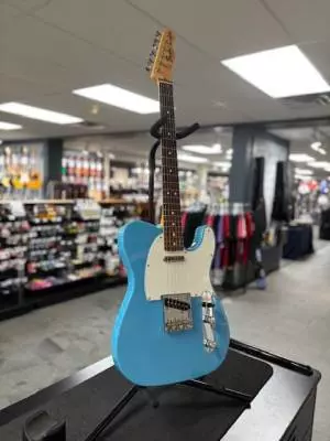 Fender - LTD INT COLOR TELE MAUI BLUE 2