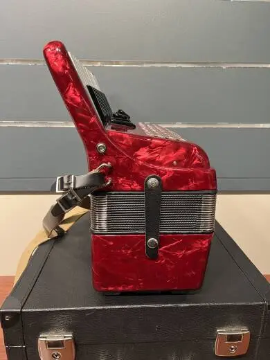 Weltmeister Perle 48 Bass Piano Accordion 2