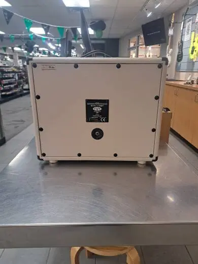 EVH - 5150 III 1x12 Ivory 2