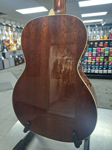 Store Special Product - Martin Guitars - CEO-7