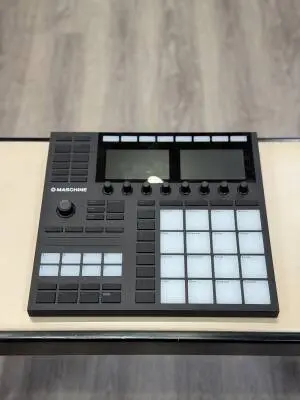 Native Instruments - MASCHINE MK3