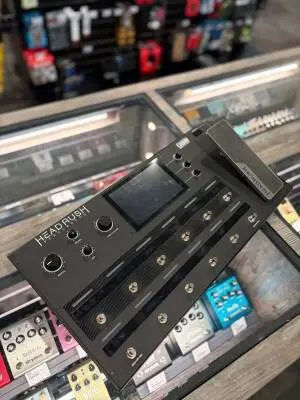 HeadRush Pedalboard