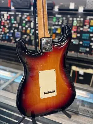 Fender Custom Shop Strat 2005 2