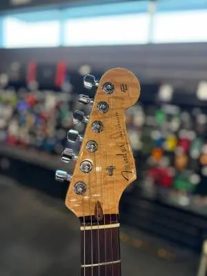 Fender Custom Shop Strat 2005 2