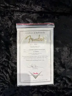 Fender Custom Shop Strat 2005 2