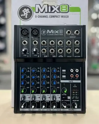 Mackie - Mix8